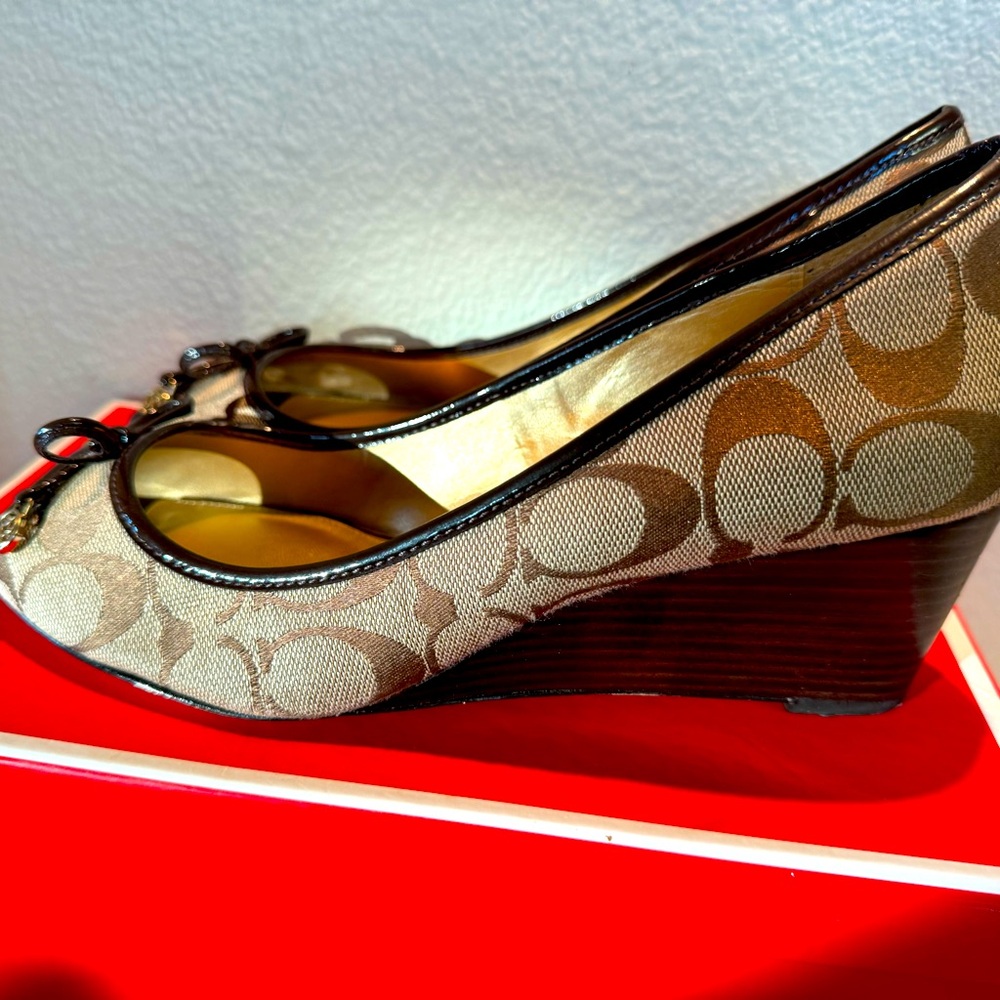 Coach Wedges- Paula - Khaki/Chestnut - 9M